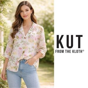 NEW KUT From the Cloth Button Down Floral Blouse